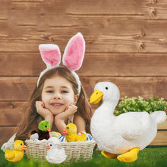 XYHQYB duck plush brightens party themes and classroom activities.