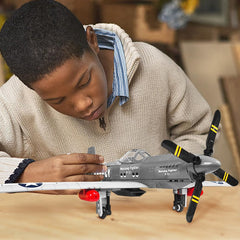 YBLOCK P51 Mustang model captures aviation history for imaginative battles.