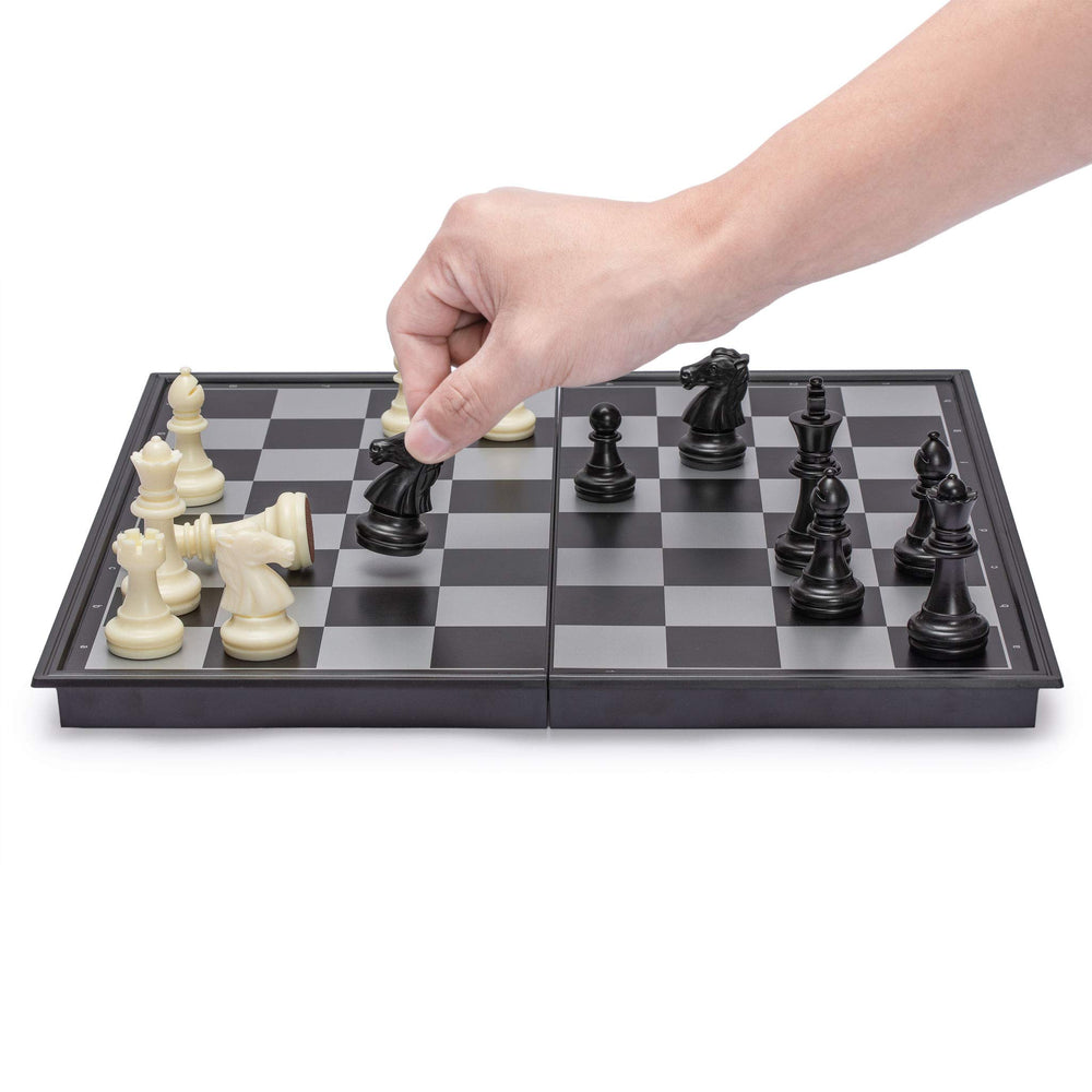 Yellow Mountain Imports 12-5-inch board showing ample space for chess.