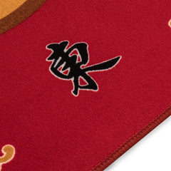 Yellow Mountain Imports table cover poker table with non-slip backing keeps chips in place.