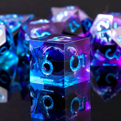 YEMEKO Handmade sharp-edge dice, hand-sanded for precise, clean rolls.