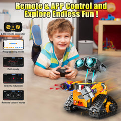 Yerloa 673pcs robot armored vehicle for indoor/outdoor exploration and teamwork.