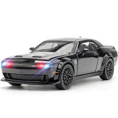 YMHAT Dodge Challenger Hellcat die-cast pull-back car with durable build for playtime.