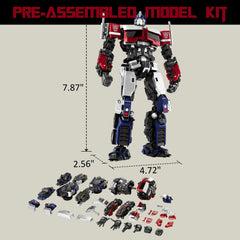 Interchangeable hands and Energon weapons enable versatile posing and play