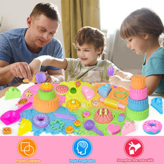 YongnKids cake molds set lets kids shape pretend treats during play.