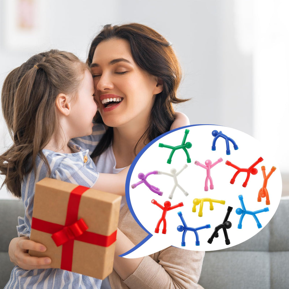 YOTNUS travel pack keeps kids engaged during outings.