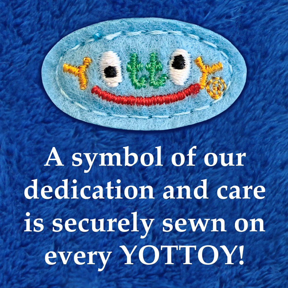 YOTTOY Little Blue Truck roof beep feature adds an interactive surprise.
