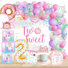 YSHMFEUX two-sweet backdrop offers a dreamy birthday backdrop for photos and memories.