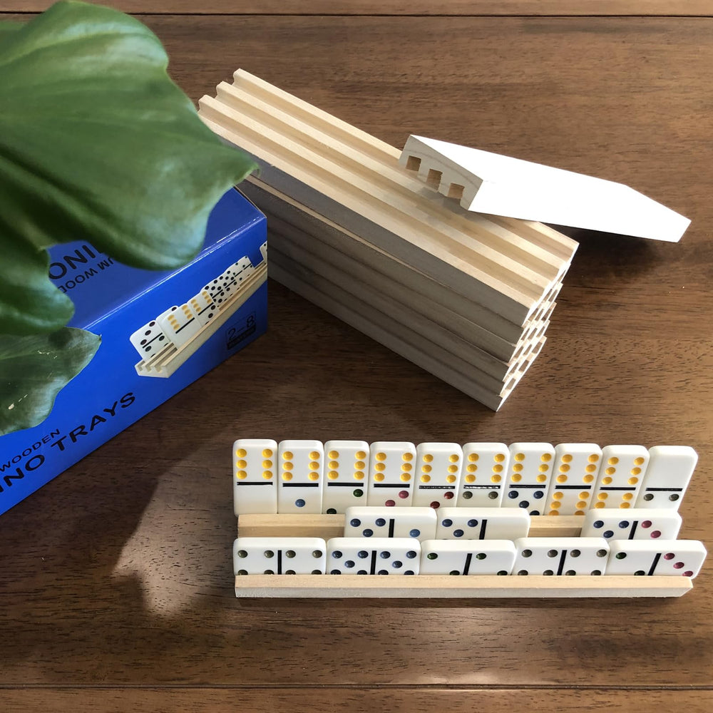 Tray with three channels keeps up to 30 tiles neatly in reach.