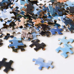 Close-up of Yundu Moraine Lake puzzle pieces highlighting thick, durable edges.