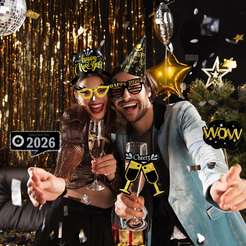 YVAINE photo booth props invite playful, shareable moments.