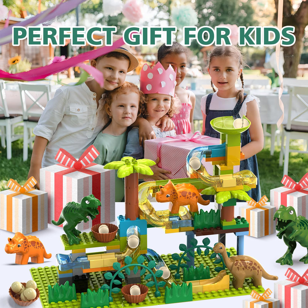 YY LANDTOYS 125-piece set enabling creative marble races and dinosaur-themed play sessions.