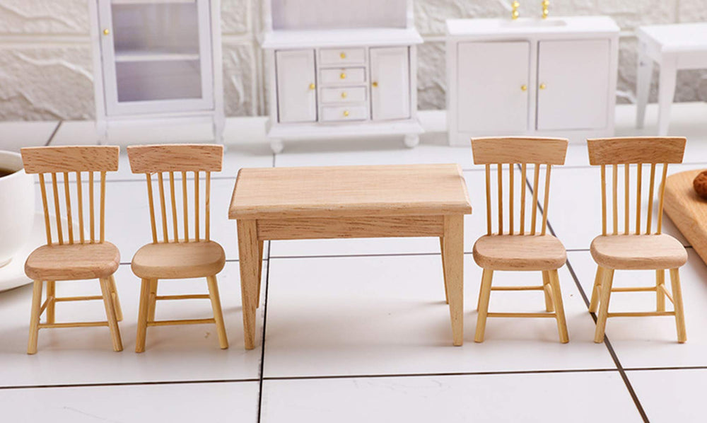 Z MAYABBO miniature dining scene for room boxes and dioramas.