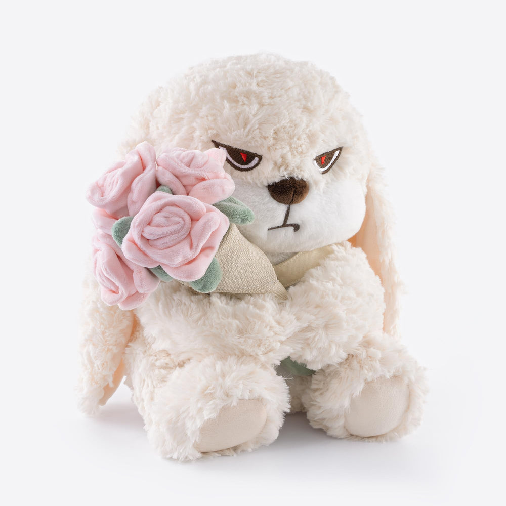 Zeiove rose bouquet detail is removable for versatile gifting and décor.