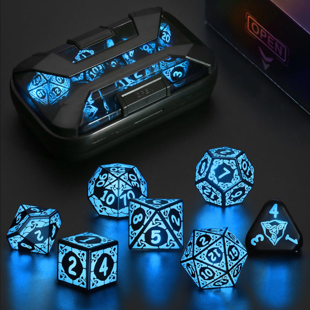 ZHOORQI LED dice set in charging case glows blue for dramatic D&D sessions