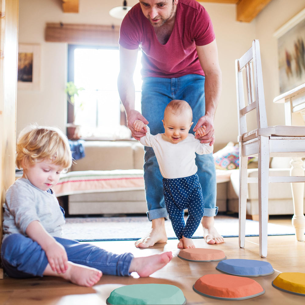 Six-piece set supports balance and coordination during games
