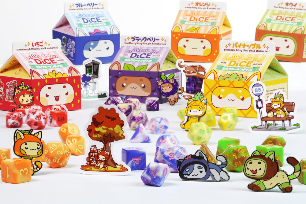 1985 Games complete-dice-set-with-trinkets combines playability and collectability in one package.