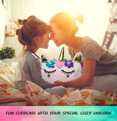 2Pepers Unicorn Pillow Kit gold horn and glitter accents inspire magical detailing