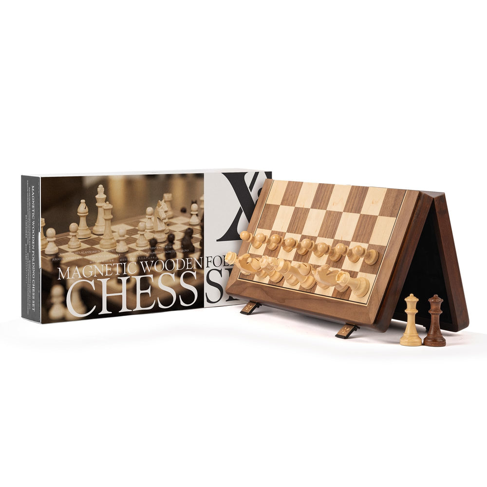 A&A chess box features a durable metal lock for secure closure.