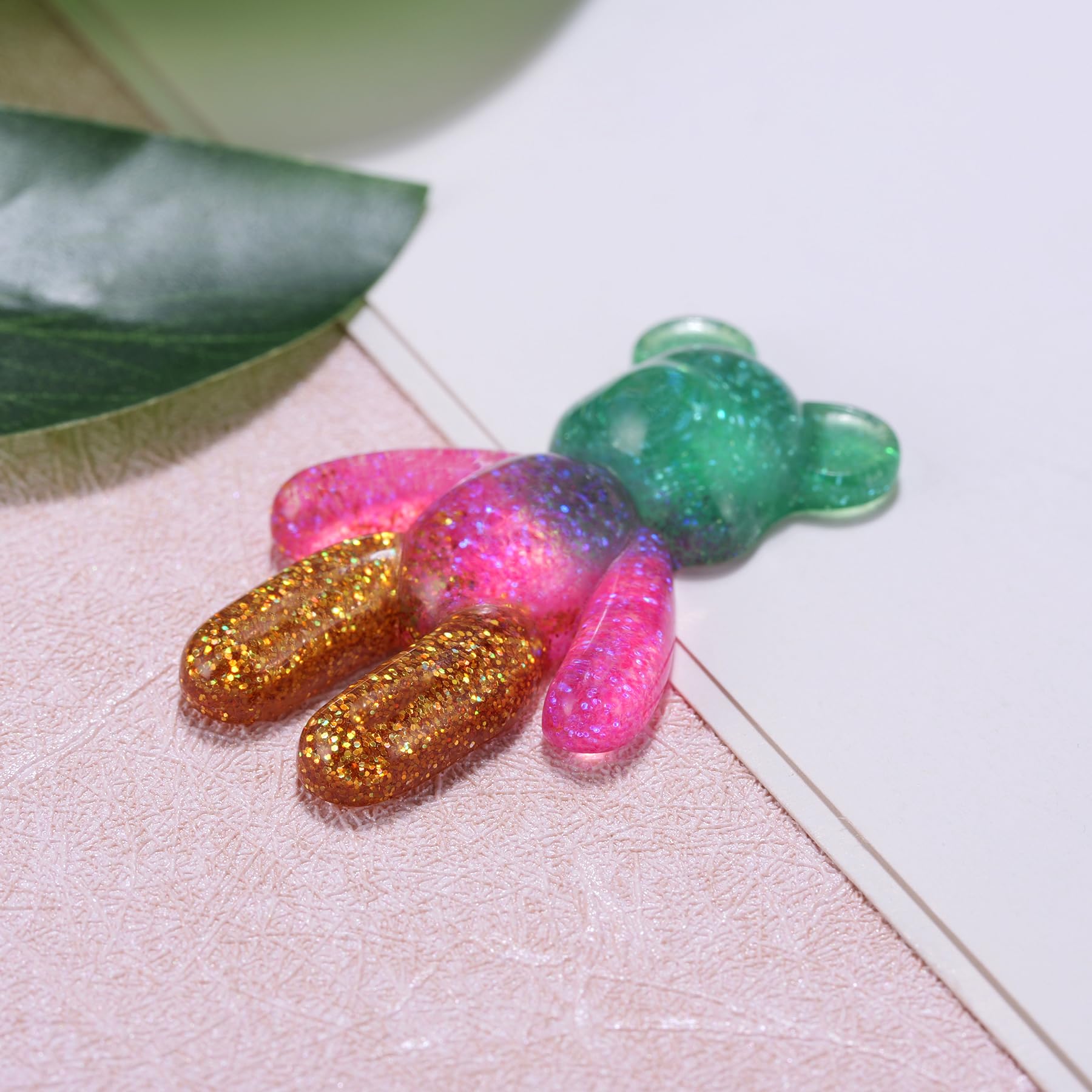 Aesnefe anxiety-support gift aids teens with companionship and comfort.