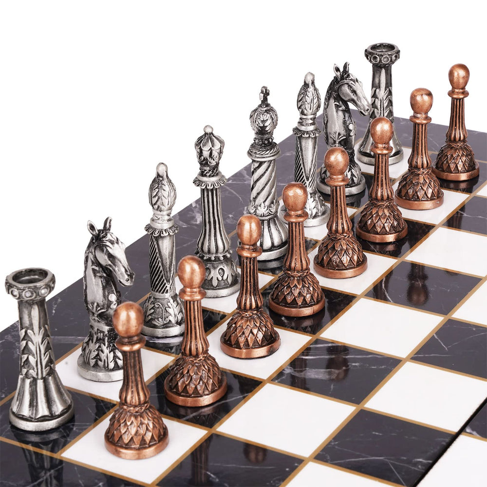 Agirlgle metal chess pieces with satisfying weight and durability