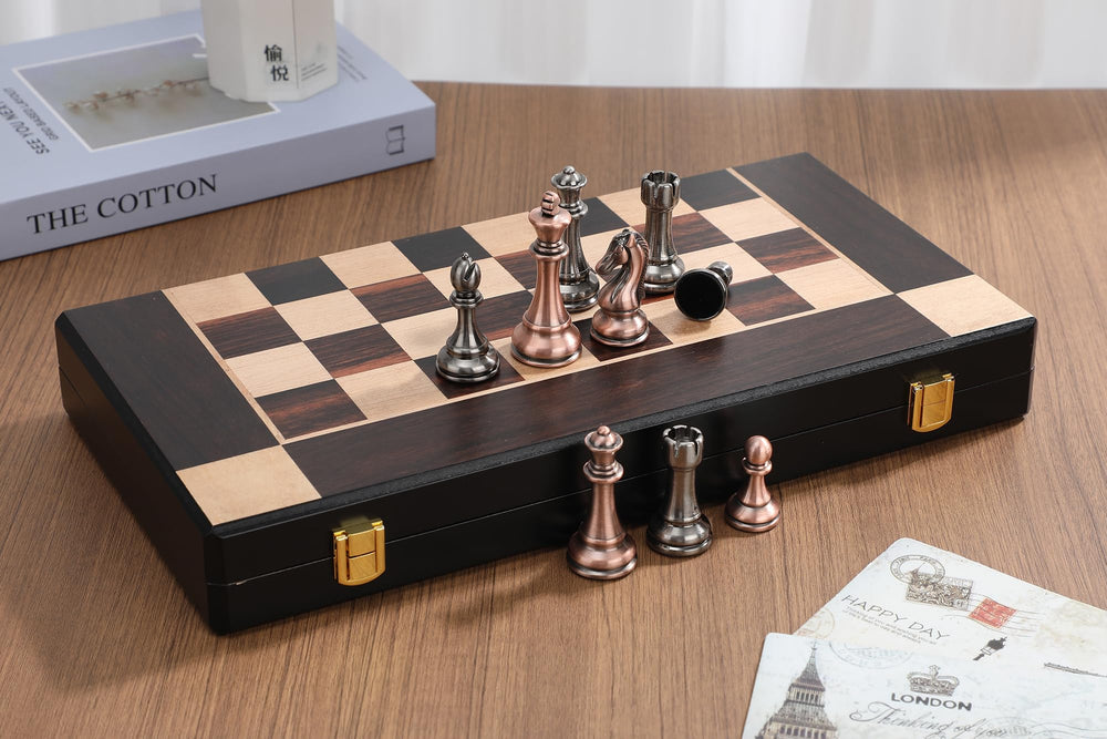 Agirlgle secure clasps hold the board closed for easy carry.