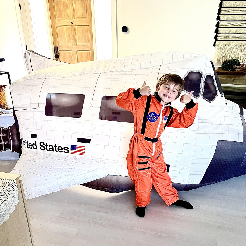 Air Fort Space Shuttle viewing window allows kids to peek and plan.