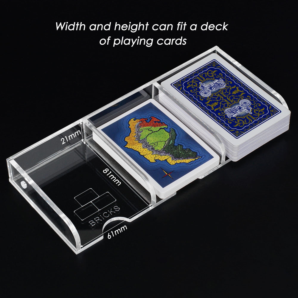 Aizesuro notched-grip edges allow easy card pickup during play