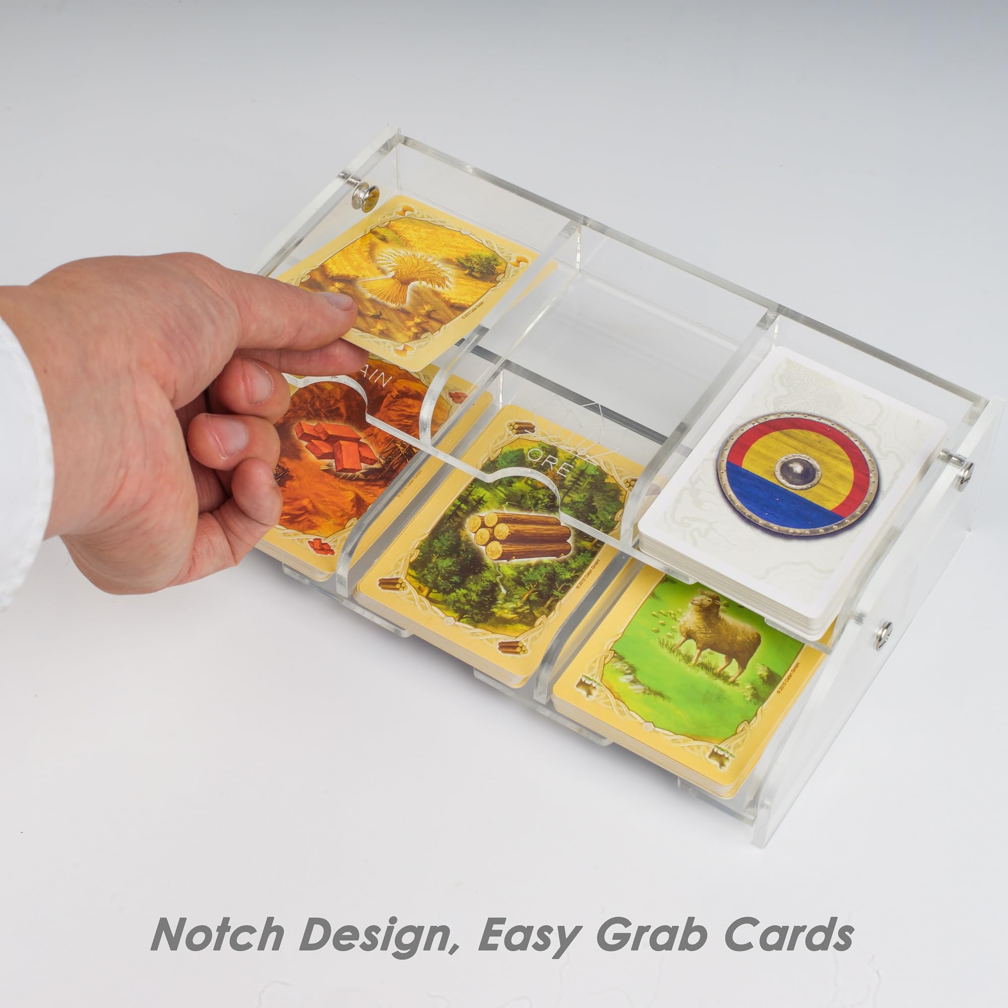 Aizesuro reverse-snapped design enables compact storage and transport