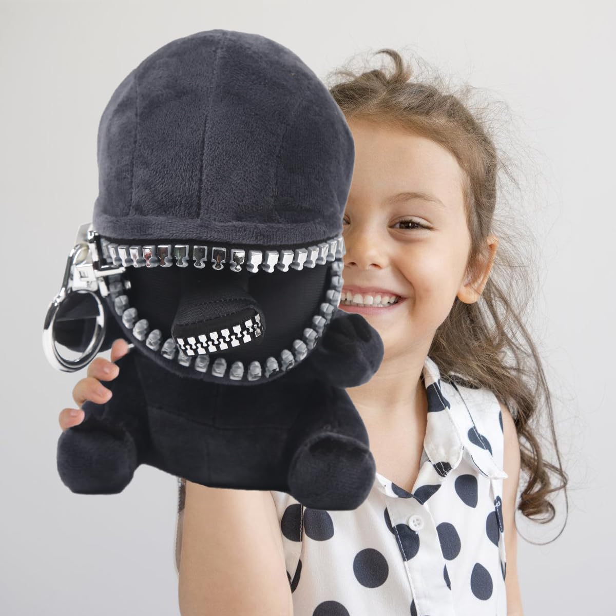 Alien Plush Xenomorph packaging display