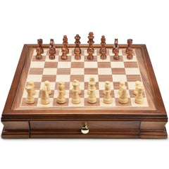 AMEROUS hand carved wooden pieces with smooth finish for classic play.