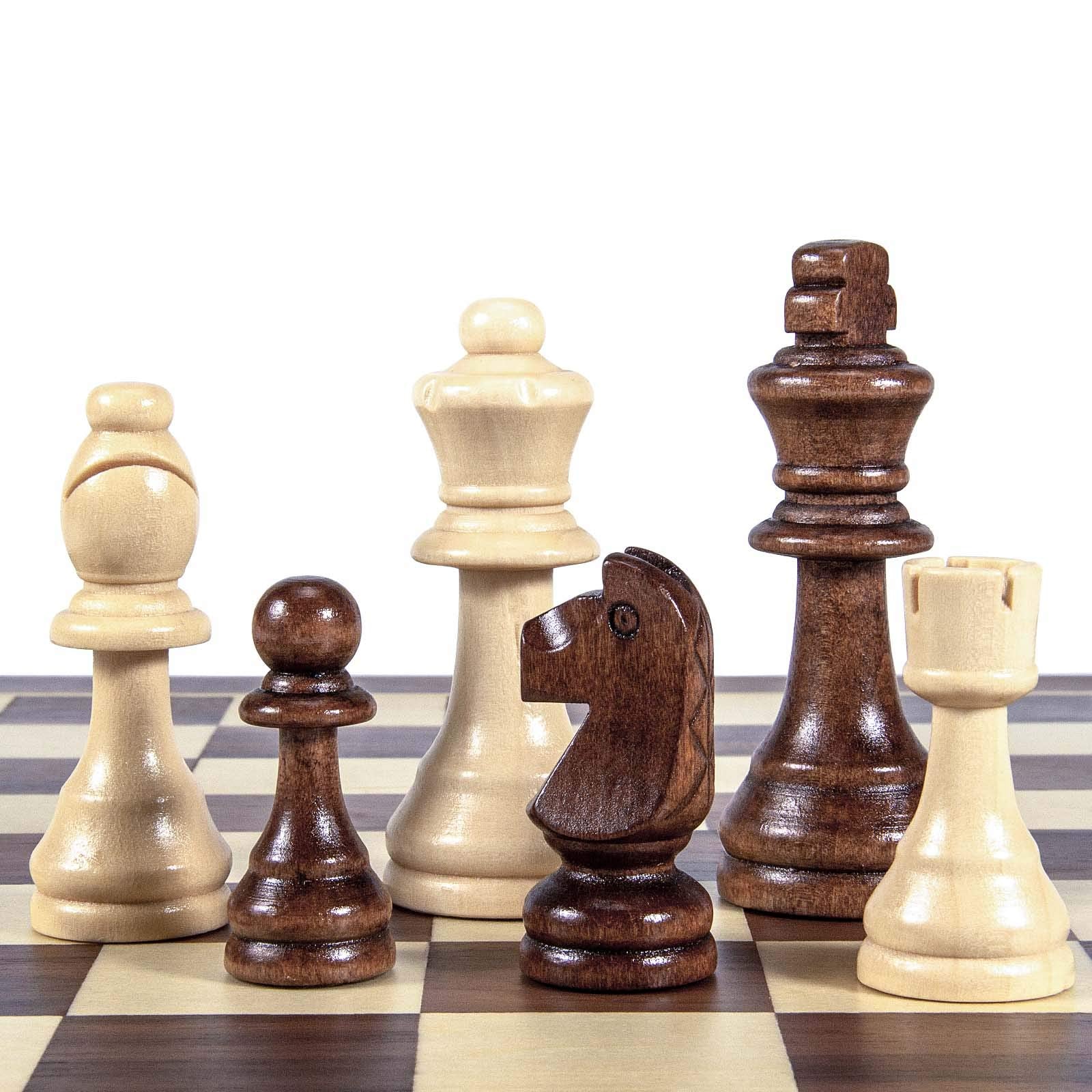 AMEROUS Staunton 32-piece set ideal for clubs or home games.