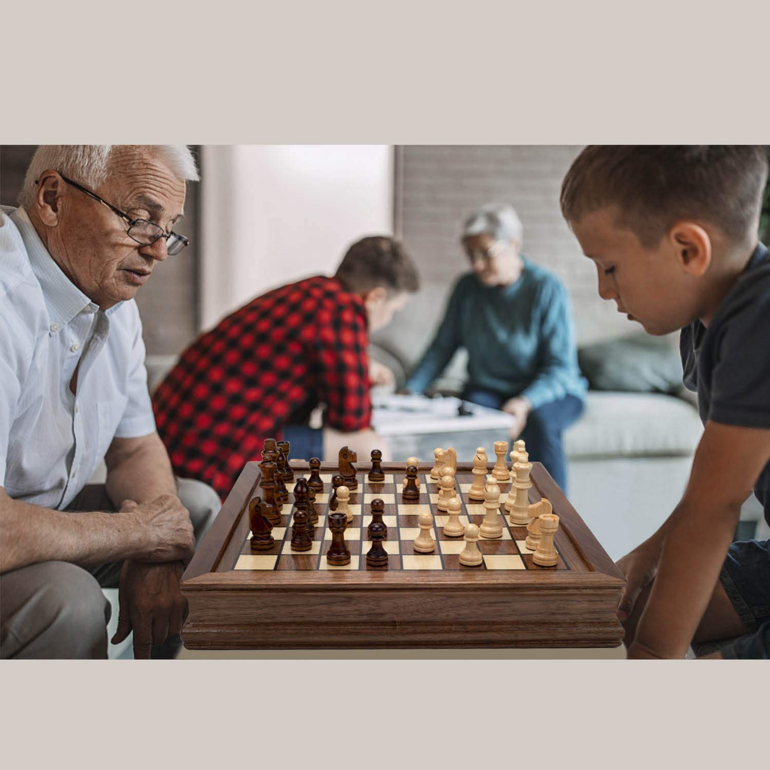 AMEROUS compact 12.8-inch board suitable for family game nights