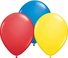 Anagram Paw Pups latex paw print white 11-inch balloon playful accents