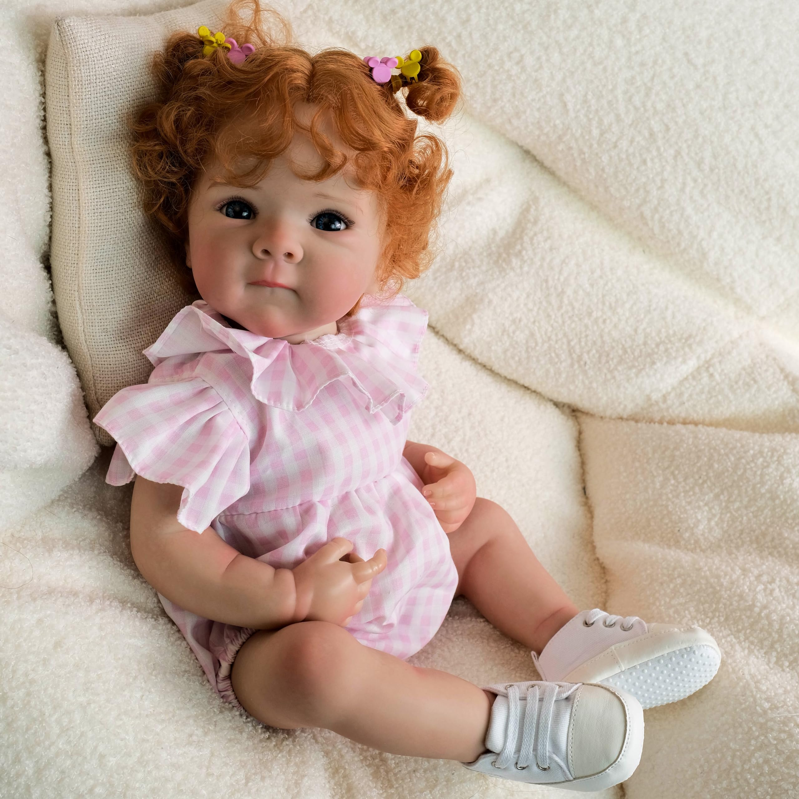 Anano Bettie magnetic mouth for pretend feeding play