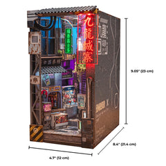 Anavrin Book Nook Kowloon makes a thoughtful gift for book lovers.