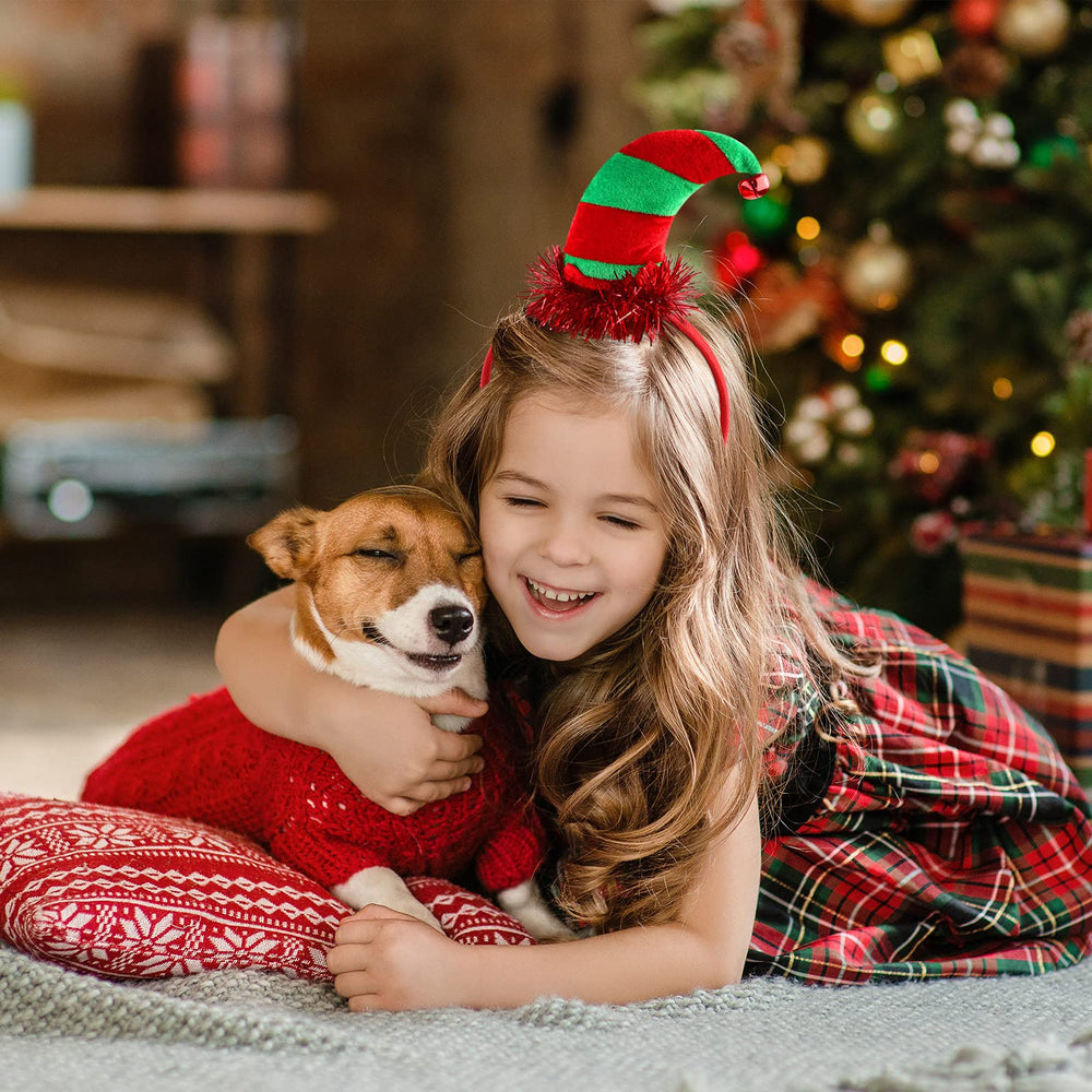 Aneco star-shaped headband adds playful touch to holiday photos.