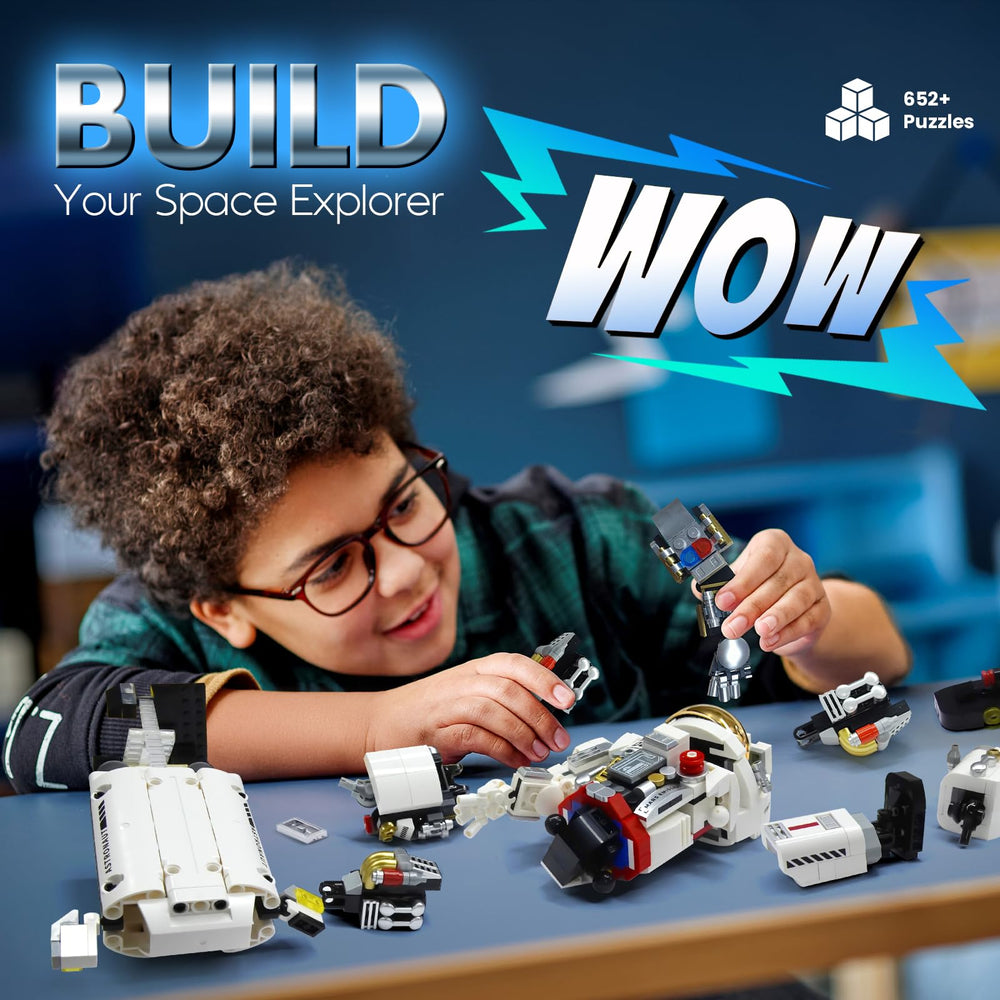 anysun Space Astronaut in-progress build showcases the 652-piece kit.