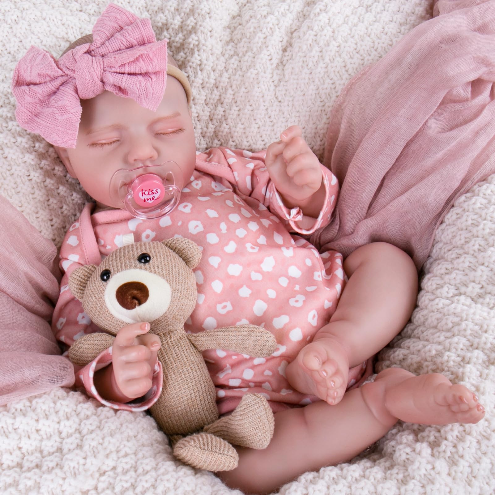 Aori Realistic Reborn Doll 20in face detail for lifelike storytelling.