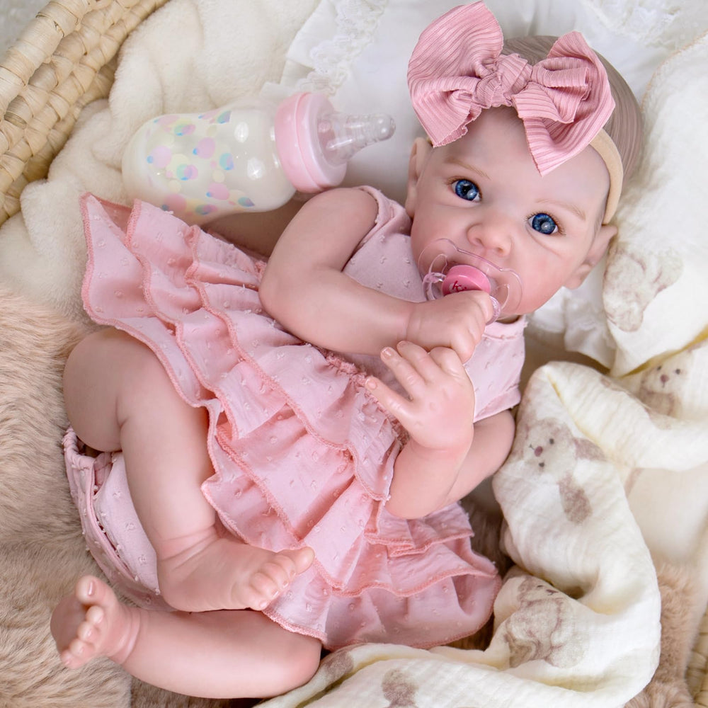Aori Reborn 20in poseable limbs demonstrate flexible posing for natural infant poses.