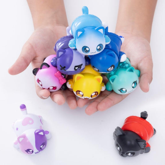 Aphmau MeeMeows Litter 5 figure; vibrant colors for display and gifting.