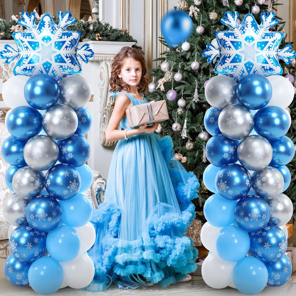 Arrowbash silver and blue latex balloons add a wintry touch.
