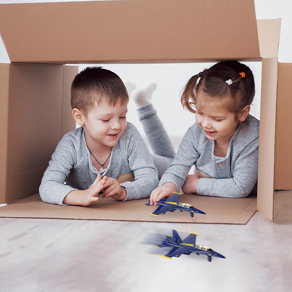ArtCreativity aviation-themed party favors spark imaginative play and learning.