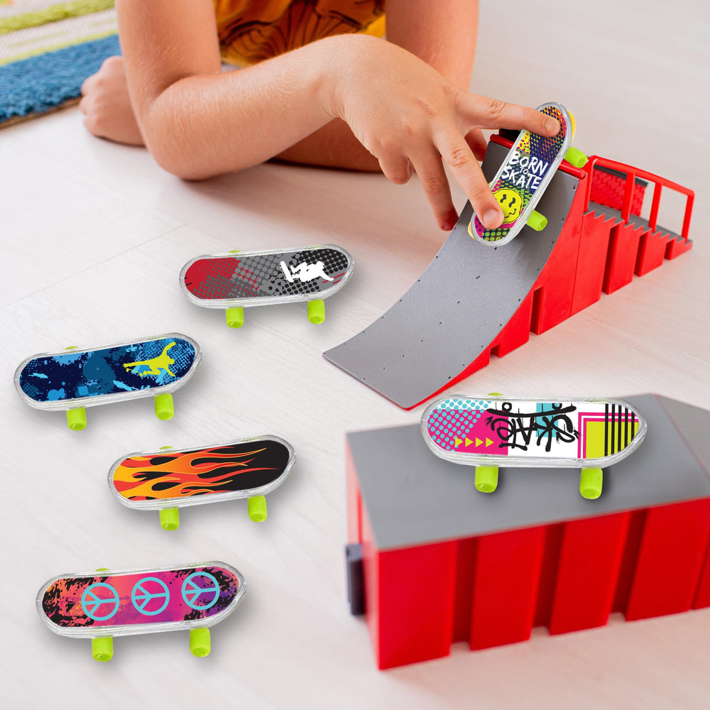 ArtCreativity durable materials for mini skateboards designed for kids