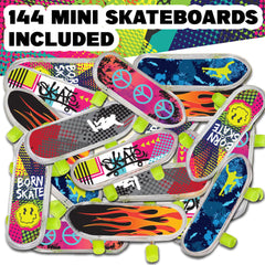 ArtCreativity mini finger skateboards with pattern variety for quick, engaging play