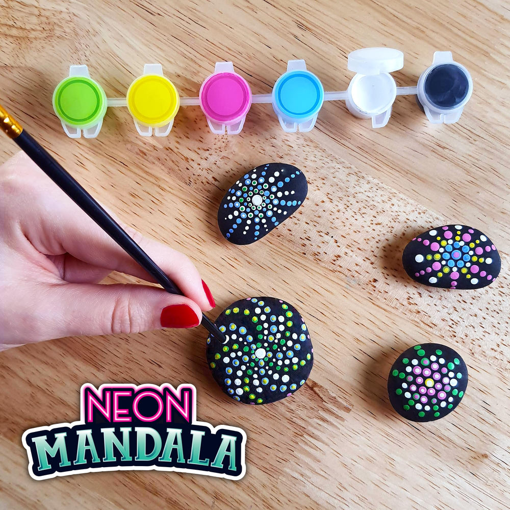 ArtSkills arts and crafts kit for kids engages teens and adults alike.