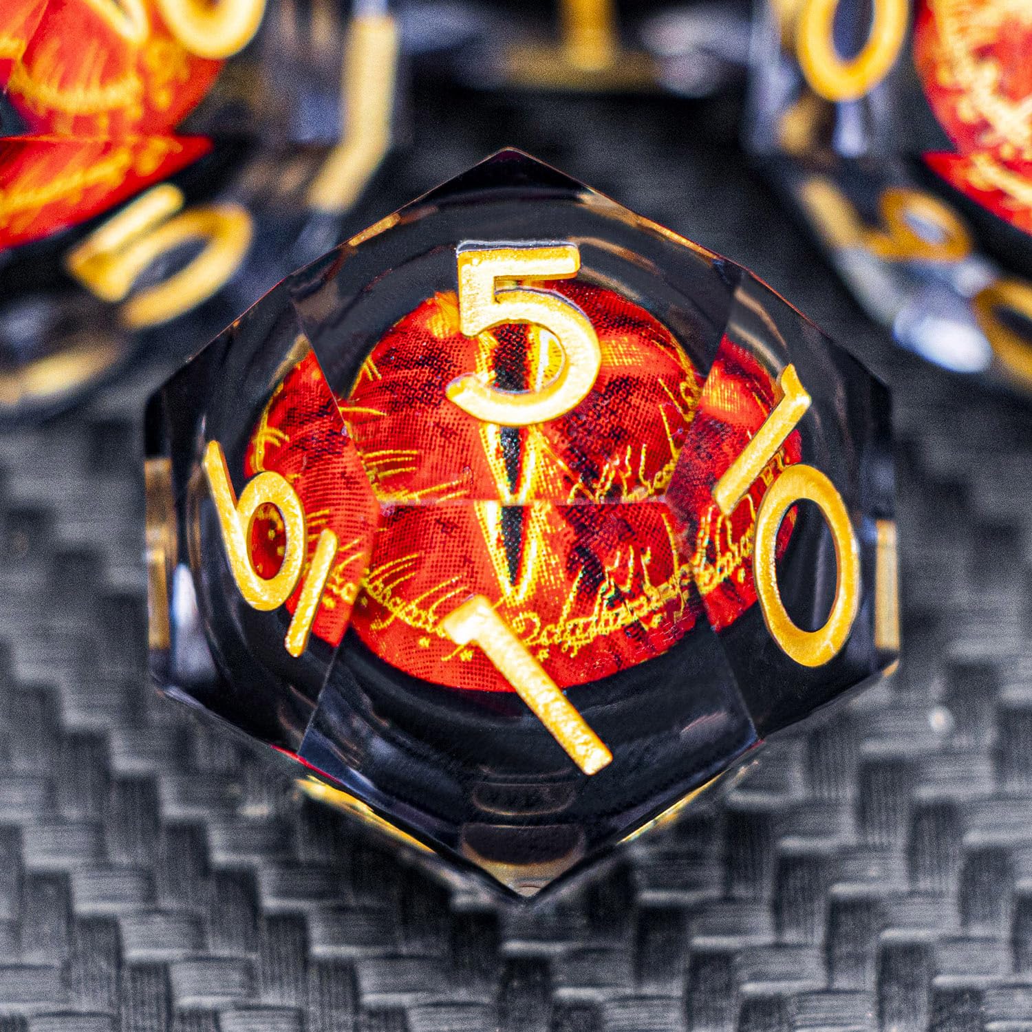 ARUOHHA D10 sharp-edged resin dice for balanced outcomes