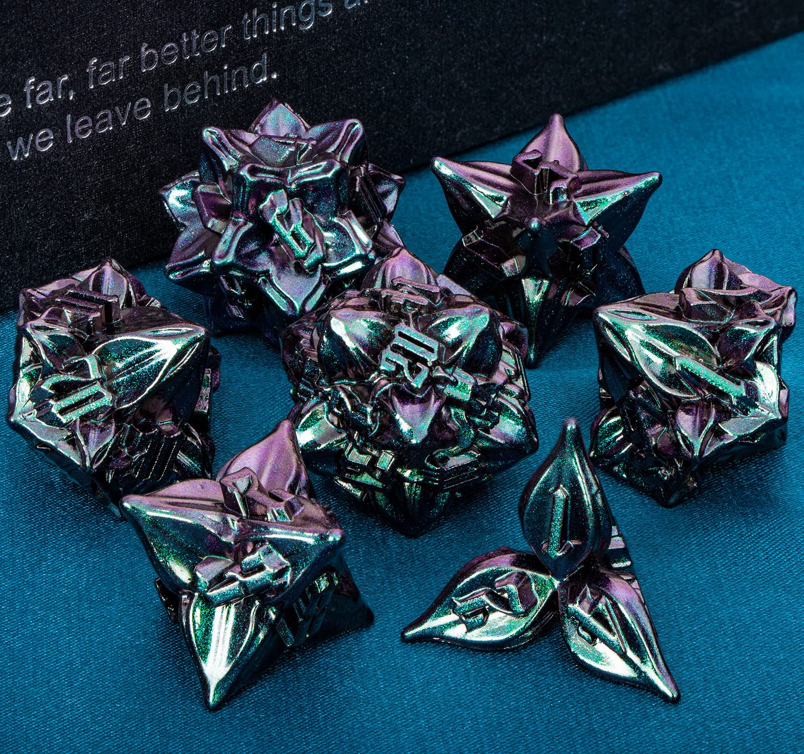 ARUOHHA D12 die showcased with leaf pattern and balanced feel