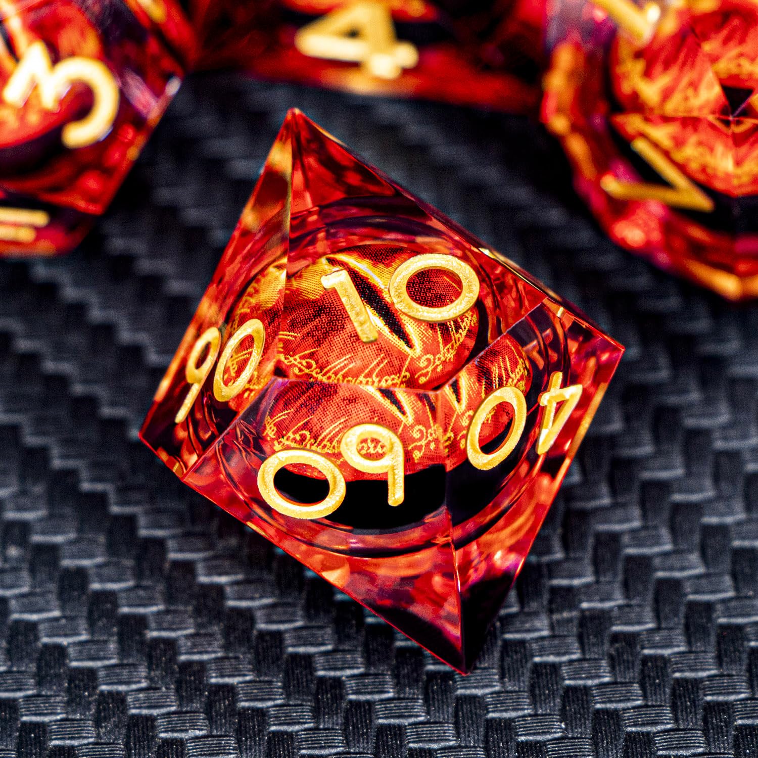ARUOHHA D10 resin die offering versatile RPG compatibility