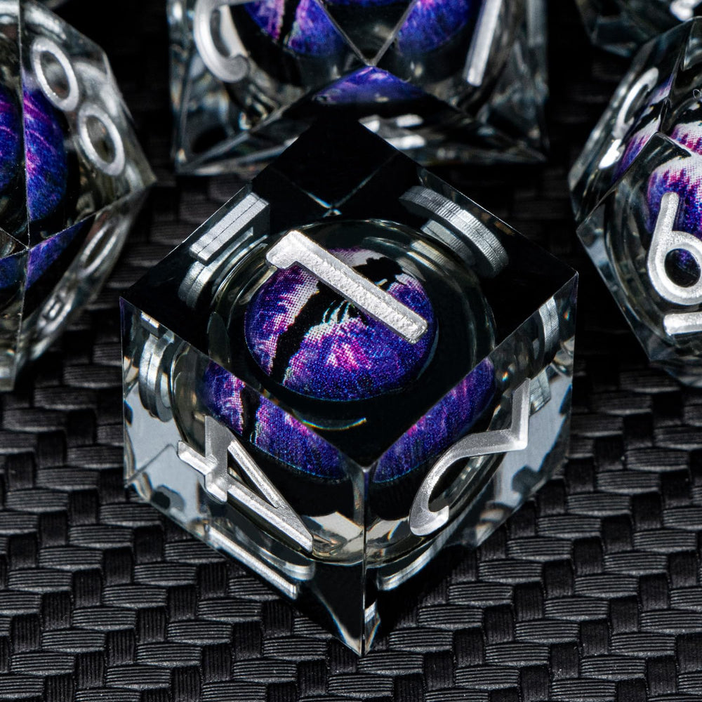 ARUOHHA seven-piece D&D dice set in a stylish metal box